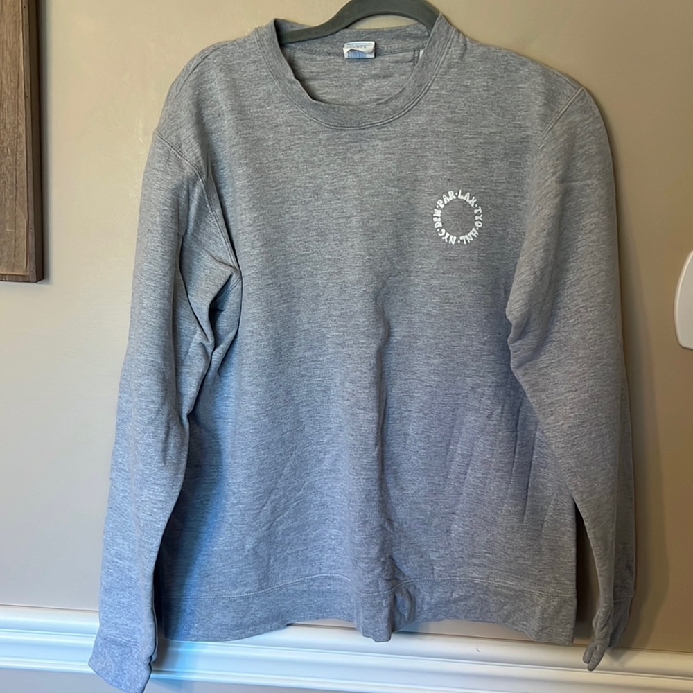 Port & company “im bored let’s book a flight” sweathsirt size large #5
